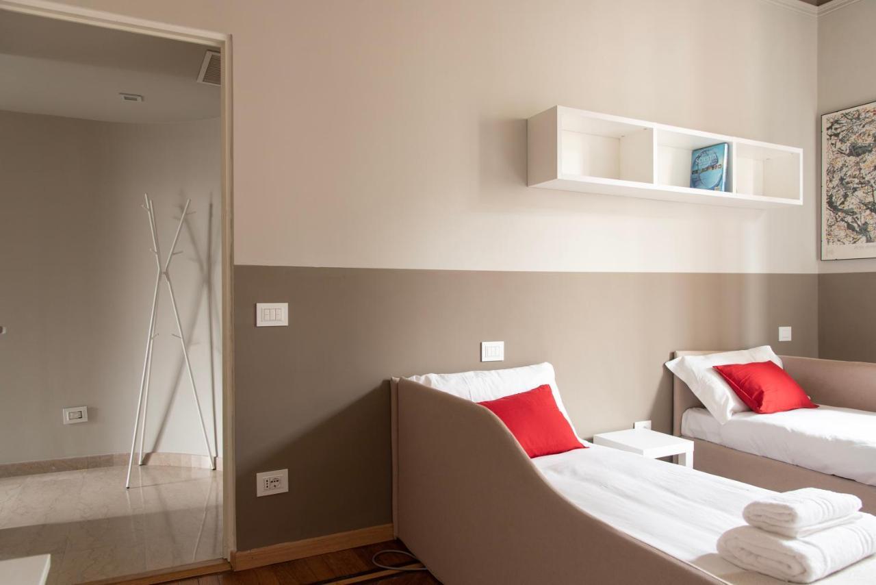 Youhosty - Quadrio 20 Apartment Milan Bagian luar foto