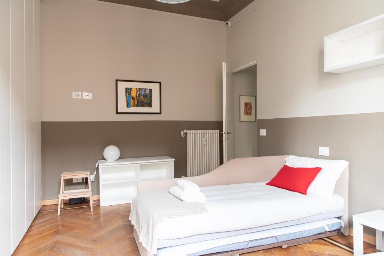 Youhosty - Quadrio 20 Apartment Milan Bagian luar foto
